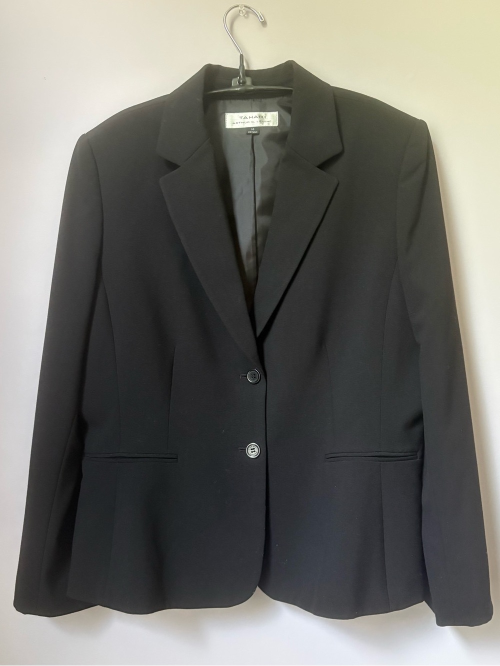 Tahari ASL Black Classic Two-Button Women's Blazer
